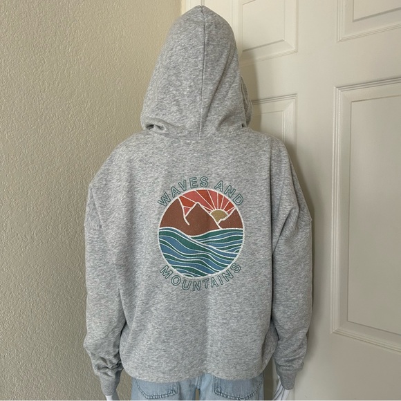 Roxy heather gray Soft Pullover Boxy Long Sleeve Hoodie Sweater Size Large - Picture 3 of 11